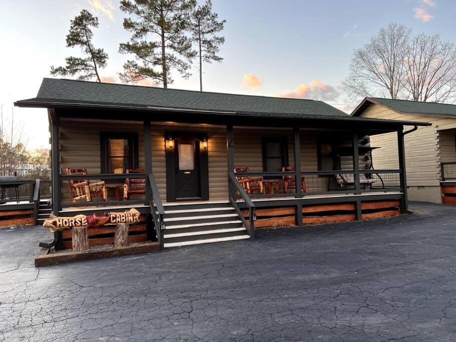 The Horse Cabin At Natural State Cabins Morning Star Exterior photo